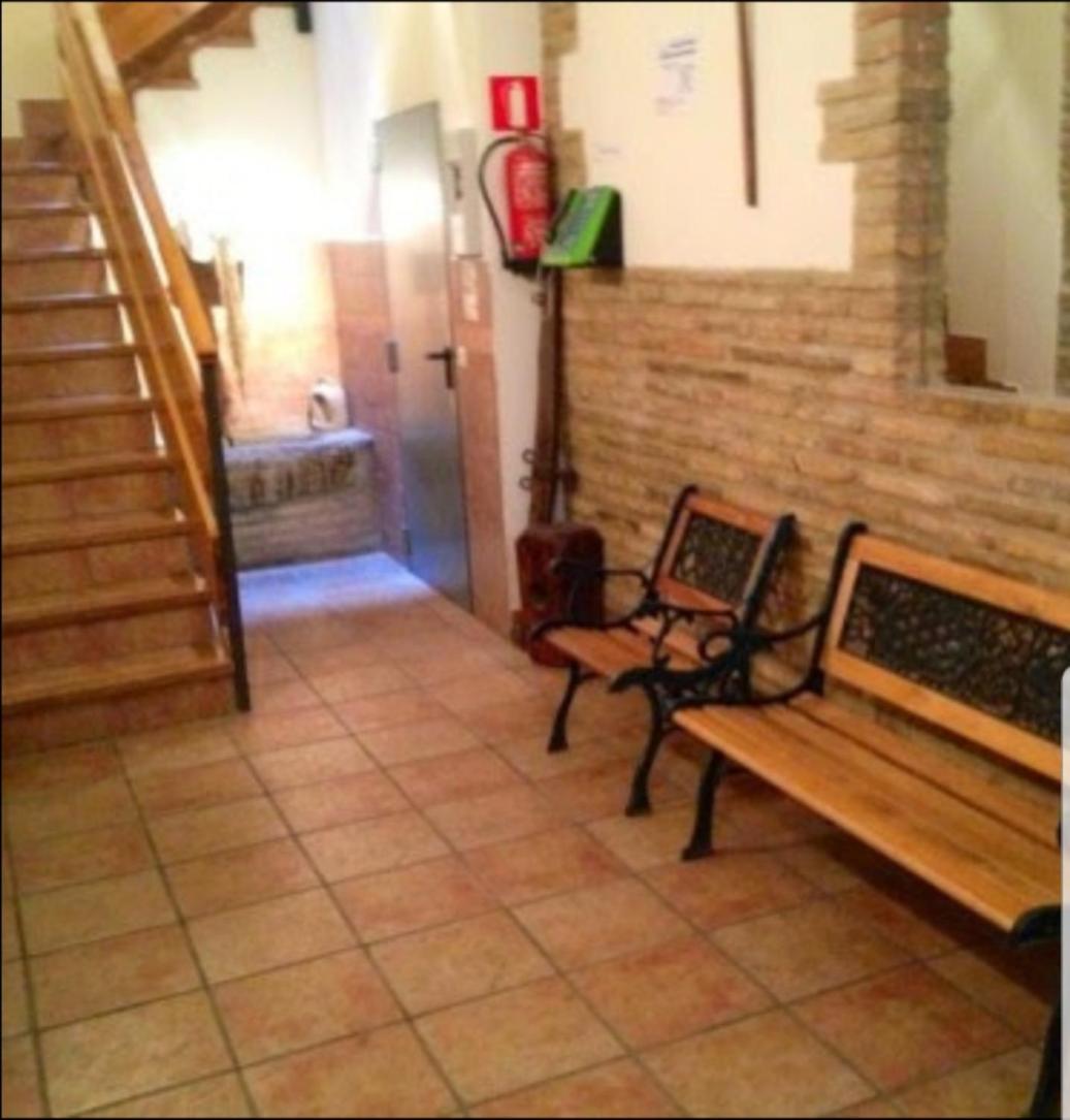 Hostal La Plaza Puente La Reina Ngoại thất bức ảnh