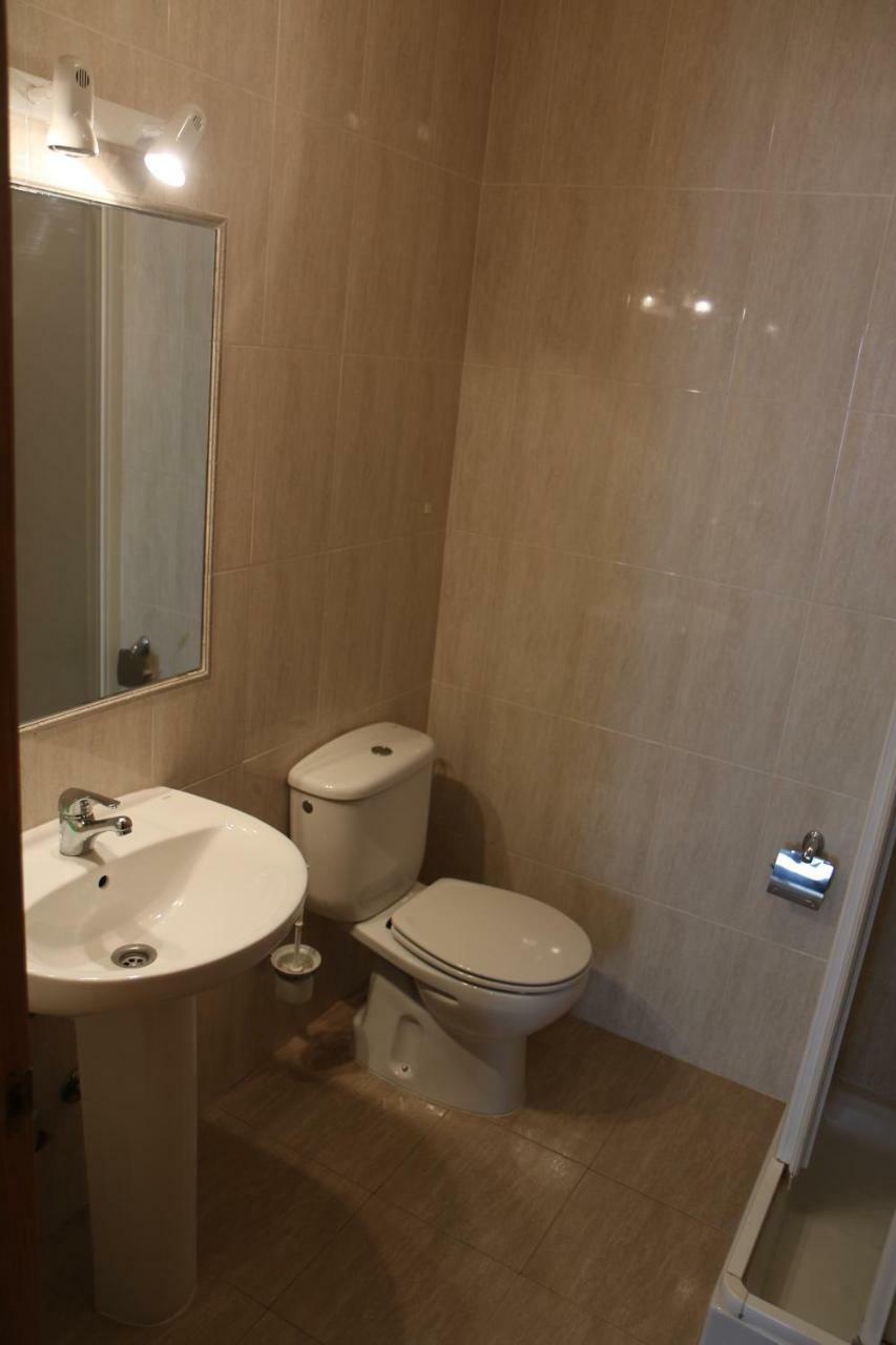 Hostal La Plaza Puente La Reina Ngoại thất bức ảnh