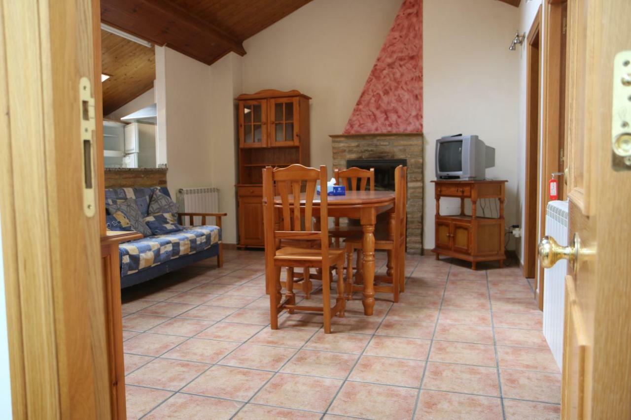 Hostal La Plaza Puente La Reina Ngoại thất bức ảnh
